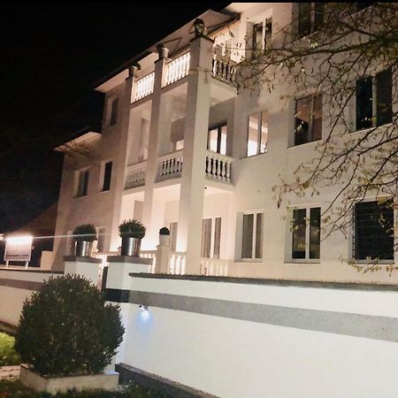 Park Apart Hotel Gatower Str. Βερολίνο Εξωτερικό φωτογραφία
