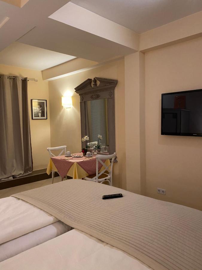 Park Apart Hotel Gatower Str. Βερολίνο Εξωτερικό φωτογραφία